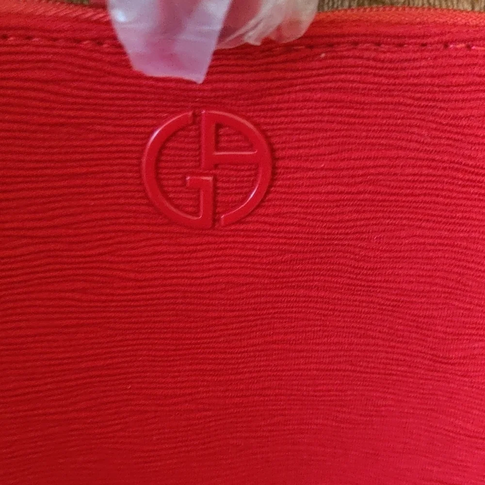 Giorgio Armani Red and Black Beauty Set 7inDx7.5inD - Picture 11 of 16